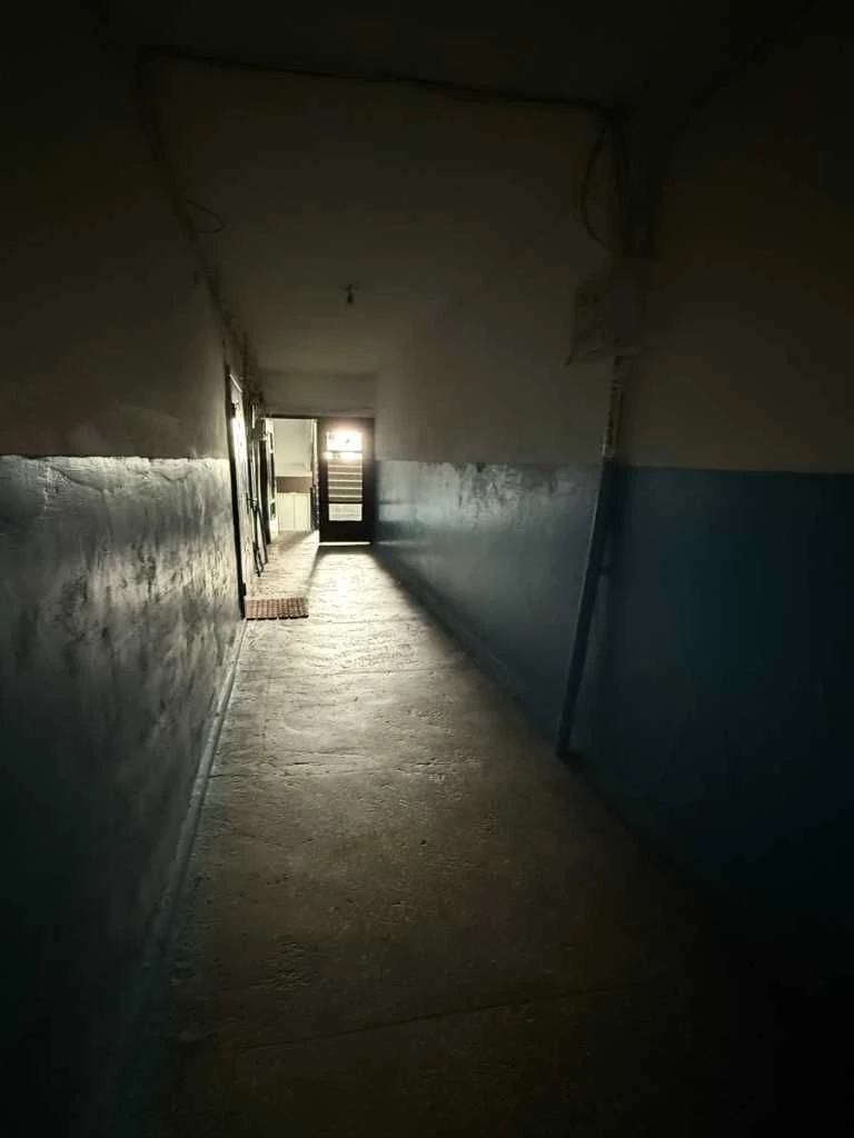1к! квартира, Конкорд, 8/9 пов, 43 м2, цегла, косметика, зах