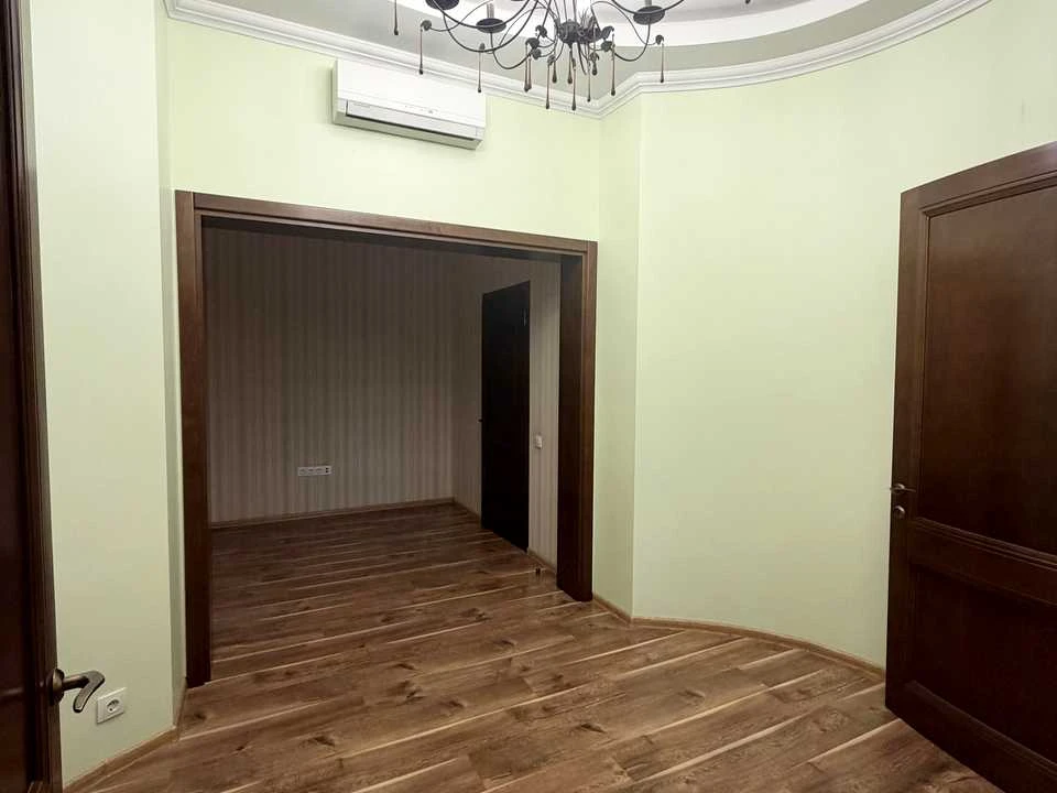 Квартира. Одеса, Аркадійське плато вул.