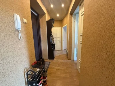 Продам 2-комн квартиру в центре парк Глобы пр.Д.Яворницкого с.