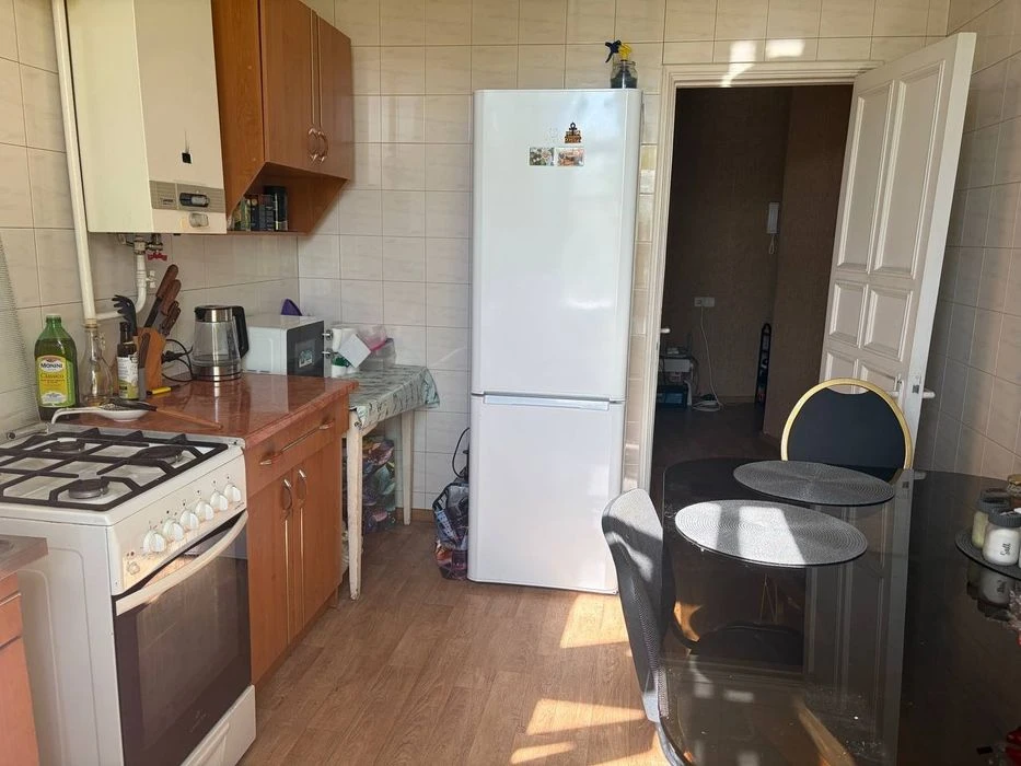 Продам 2-комн квартиру в центре парк Глобы пр.Д.Яворницкого с.