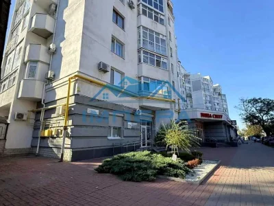 Квартира. Полтава, майдан Незалежності пл.