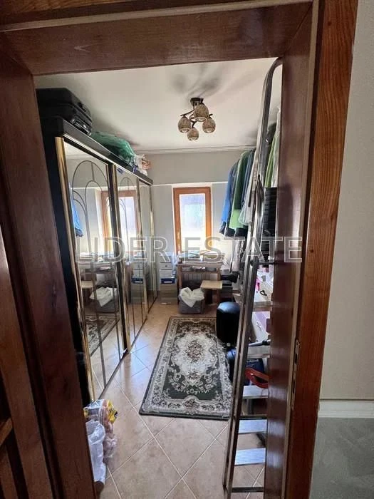 Продам 5-кімн. будинок 307 м² на 6.5 сот. в Ужгороді – комфо
