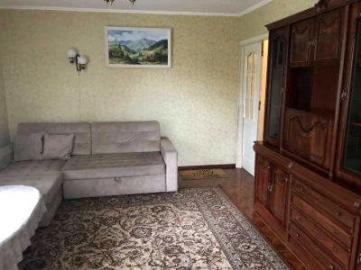 Квартира. Київ, Єреванська вул.