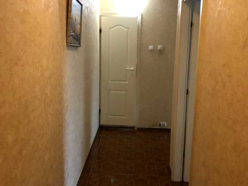 Квартира. Київ, Єреванська вул.