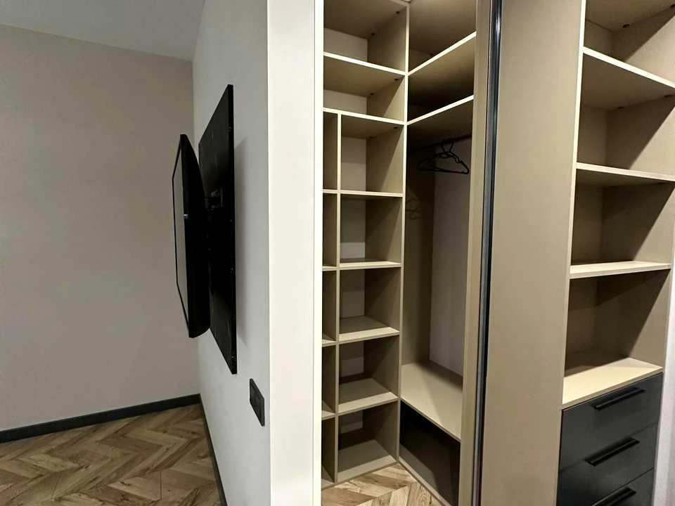 Квартира. Київ, Митрополита Василя Липківського вул.