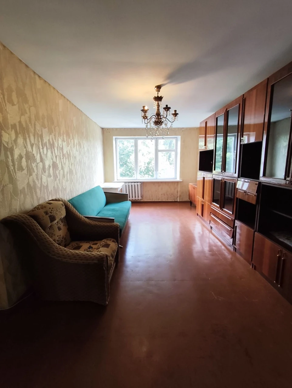 Продам 3к квартиру на Кн. Романа. 57 м.кв.