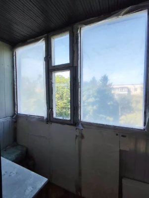 Продам 3к квартиру на Кн. Романа. 57 м.кв.
