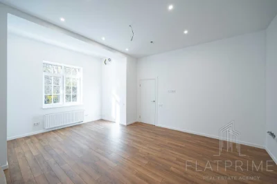 Продаж 2К квартири з ремонтом в ЖК Notting Hill/Кочура 19/8