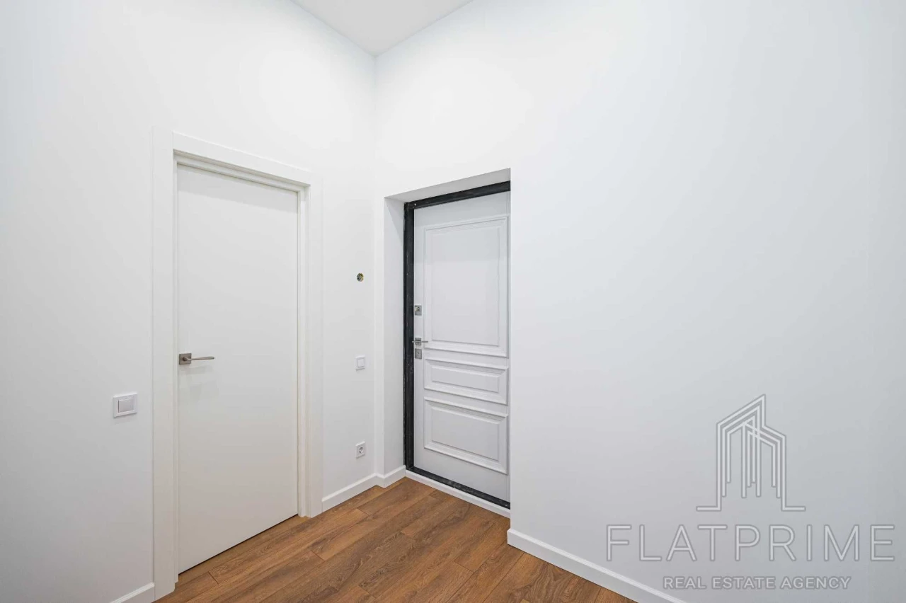 Продаж 2К квартири з ремонтом в ЖК Notting Hill/Кочура 19/8