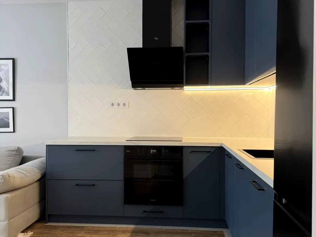Оренда квартири 2-кімн. 60 м² 18/21 пов.