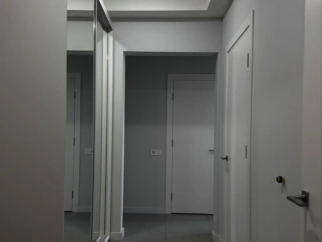 Оренда квартири 2-кімн. 60 м² 18/21 пов.