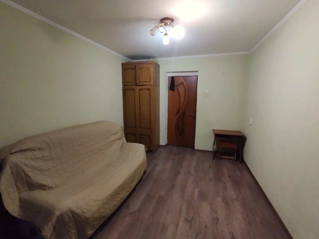 Продам 2-х кв на Янтарной
