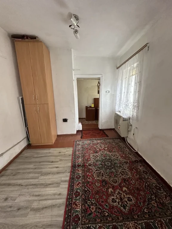 Продаж частини будинку