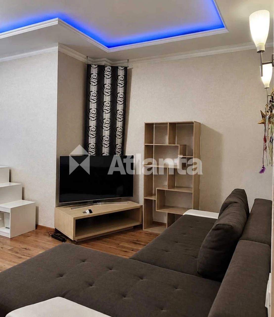 Евродвушка в Приморском районе, возле парка Победы. 92.000 $