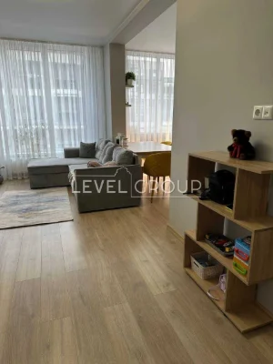 Продаж квартири  |  78м² Варшавський Мікрорайон  |  2 кімнат