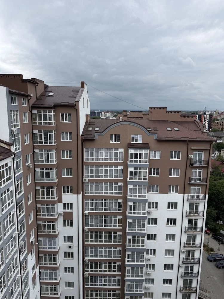 Продаж 2-кімнатної квартири БЕЗ КОМІСІЇ, здана новобудова, М