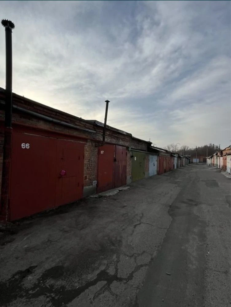 Продам гараж на Огнівці кооператив «Сади» (Власник)