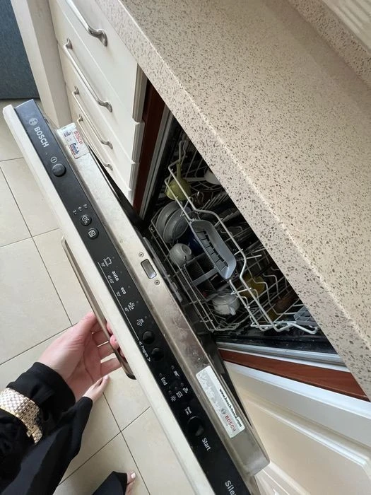 No %! Generator! Documents ready for transaction, 3 separate bedrooms