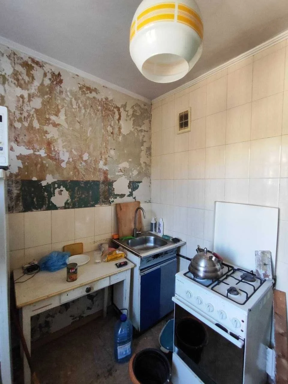 Продам 1 ком. квартиру р-он Комунального рынка ,Садовый пр-д