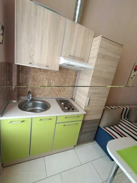 Продам 1 к.кв. студию 2 х ярусную на Академика Павлова