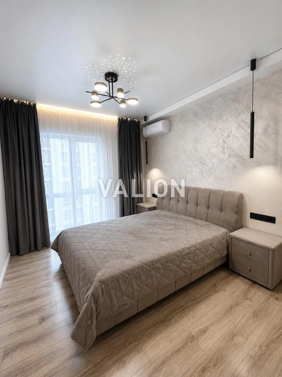 For sale 1-room apartment in the residential complex Nova Angliya, Holosiivskyi district
