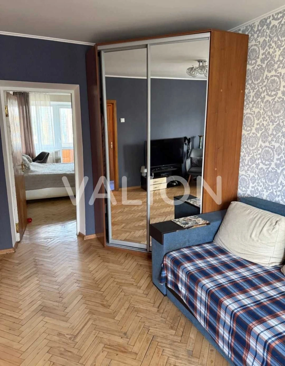 Продам 2кім.квартиру Солом'янський район вул.Борщагівська,11