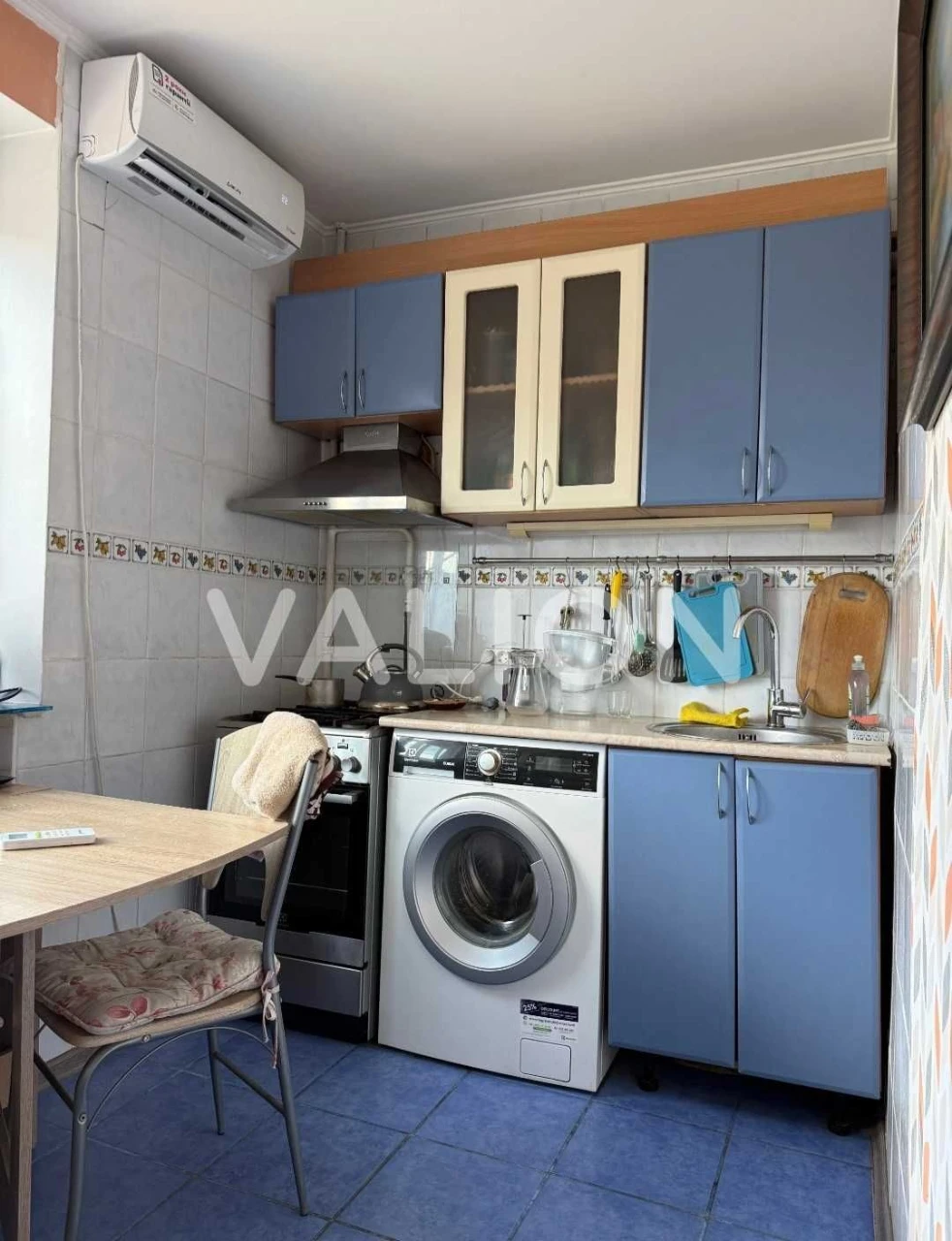Продам 2кім.квартиру Солом'янський район вул.Борщагівська,11