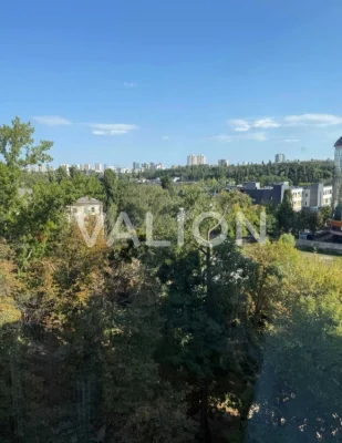 Продам 2кім.квартиру Солом'янський район вул.Борщагівська,11