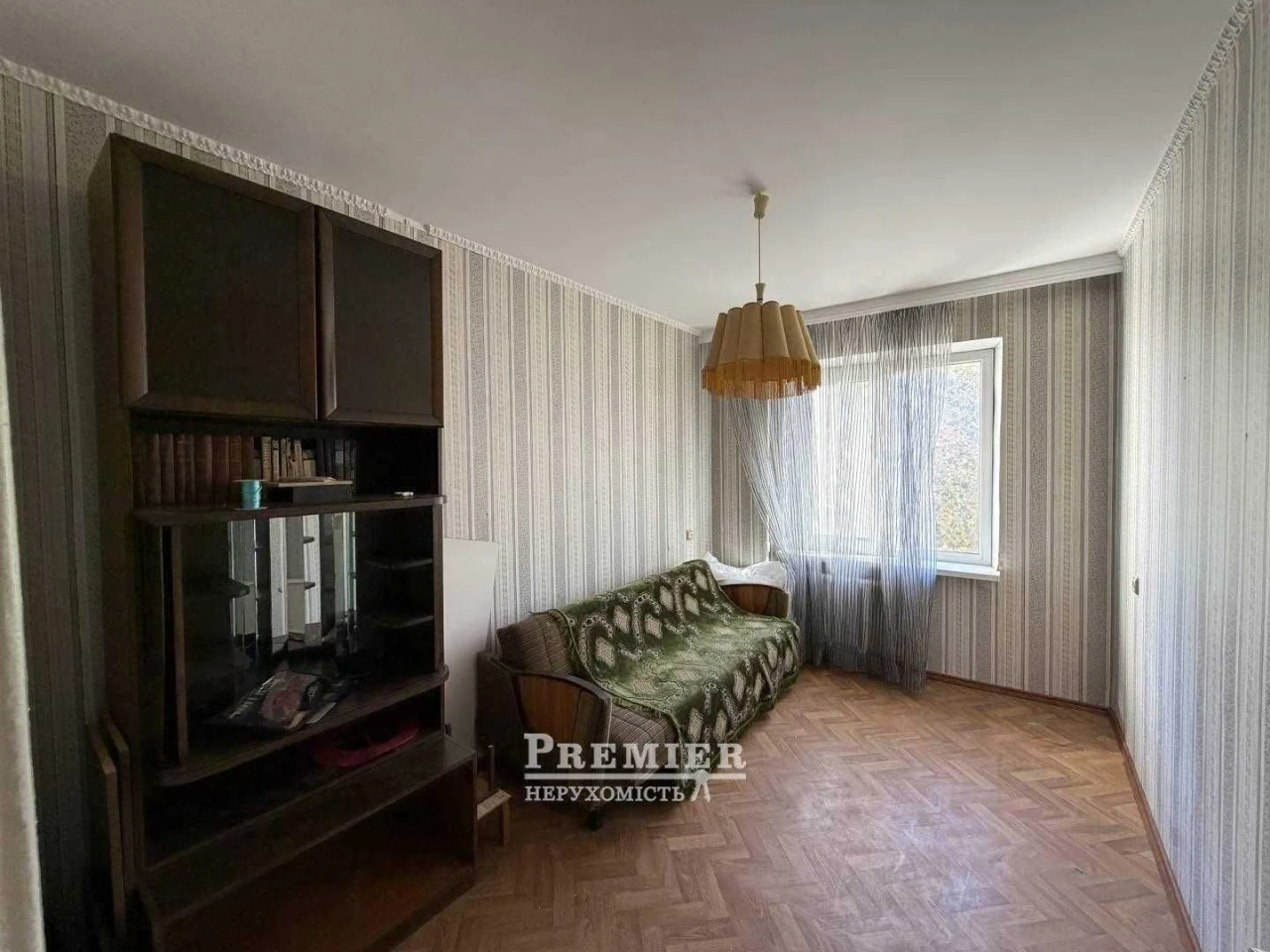 5-к. квартира 97.5 м² с ремонтом на ул. Ак. Королева