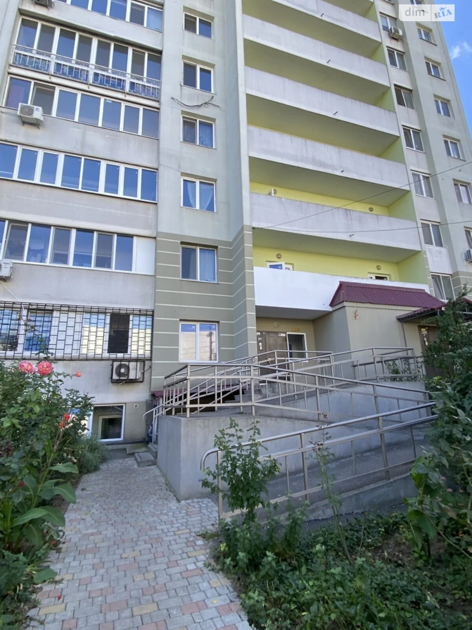 Продаж Квартира Ближні Млини