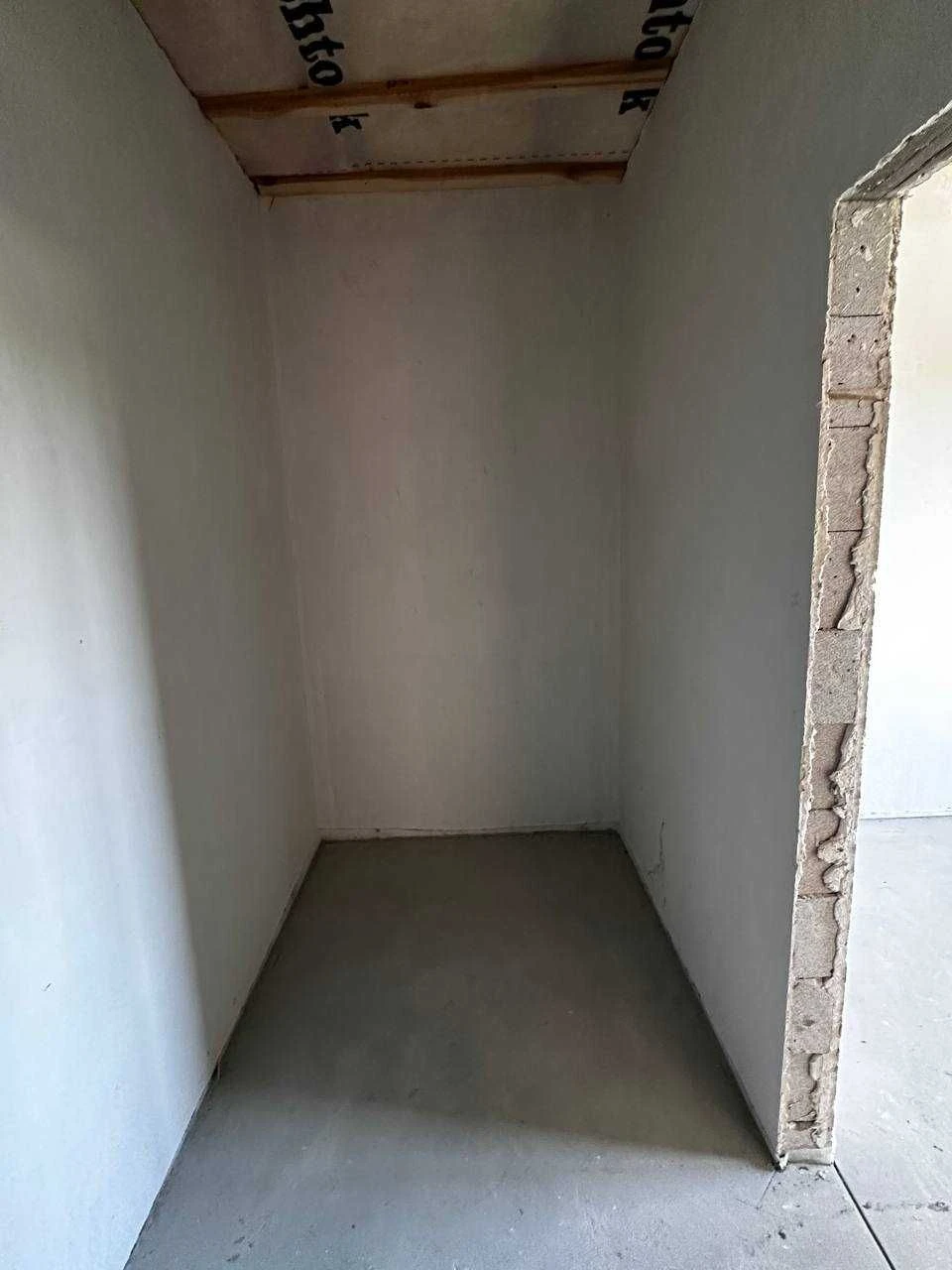 Продаж Окремий будинок 4 сотки , 120 м2 , Єоселя, Баварська