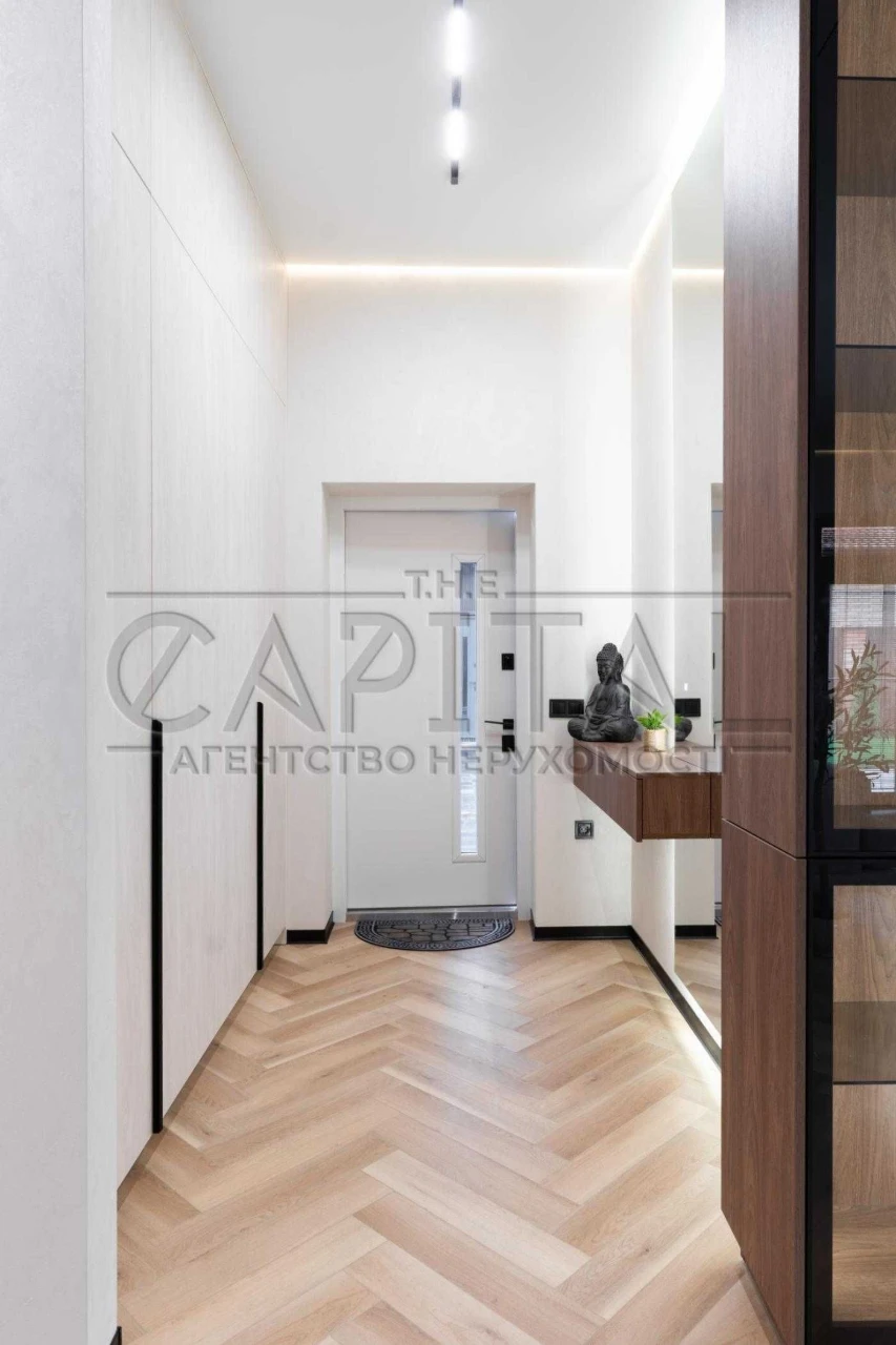 Заїжджай і живи | Будинок 150 м² з ремонтом | 3 км від Києва
