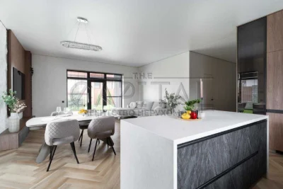 Заїжджай і живи | Будинок 150 м² з ремонтом | 3 км від Києва