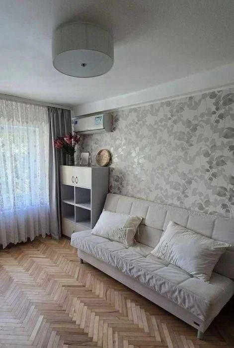 пр. Голосіївський / 40 років Жовтня, 89   2 кім кв