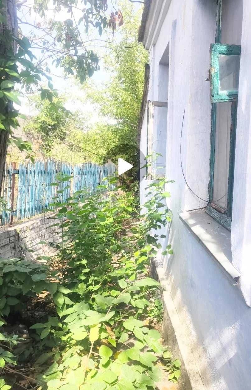 продаю Будинок  Інгульський район,4 кімнати,літня кухня,діля