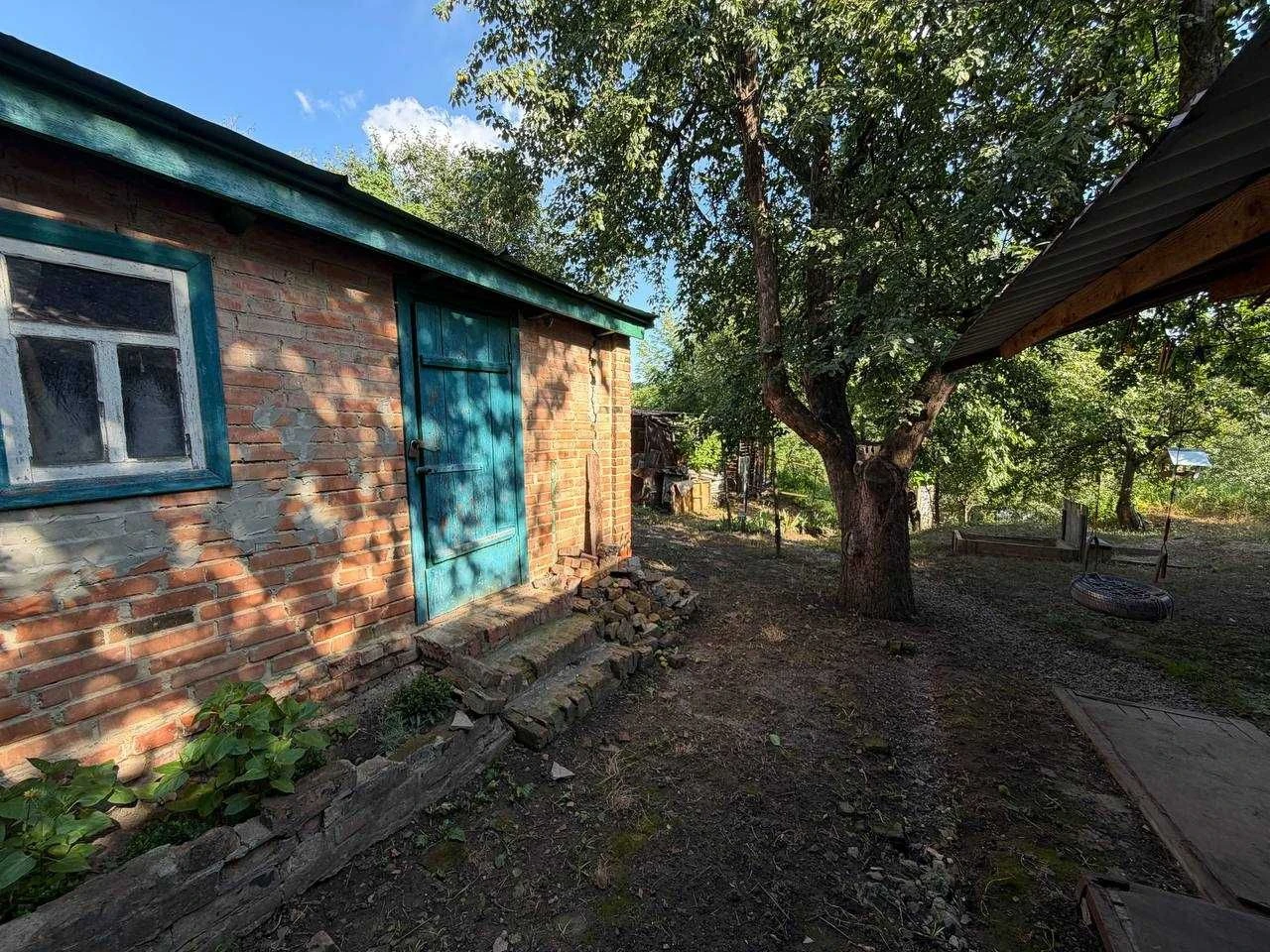 Будинок в центральній частині міста, кухня-студія та 3 окрем