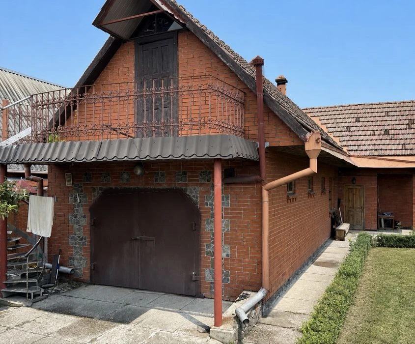 Продаж двоповерхового добротного будинку на Дальніх Яківцях‼