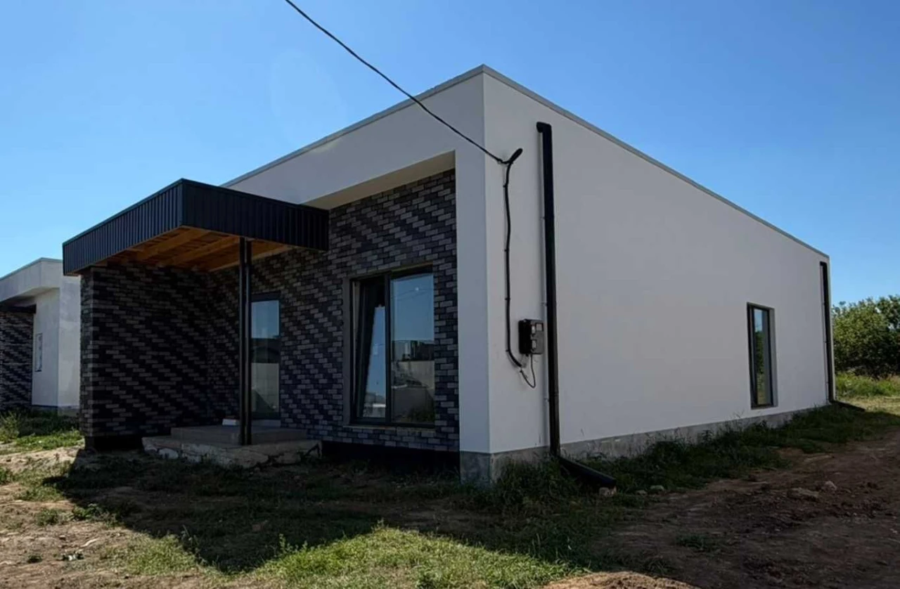 ‼️ЯР‼️ Сучасний будинок, 3 спальні та кухня-студія, 125 м²,