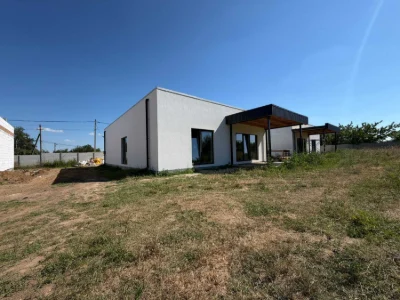 ‼️ЯР‼️ Сучасний будинок, 3 спальні та кухня-студія, 125 м²,