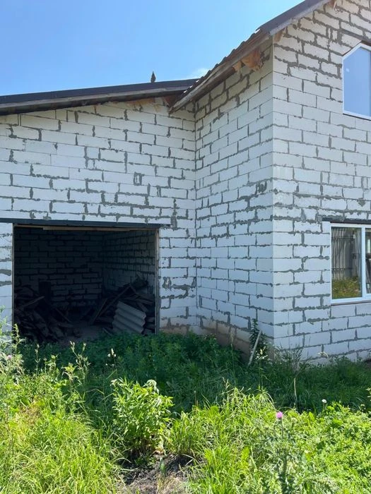 Продам будинок в місті !