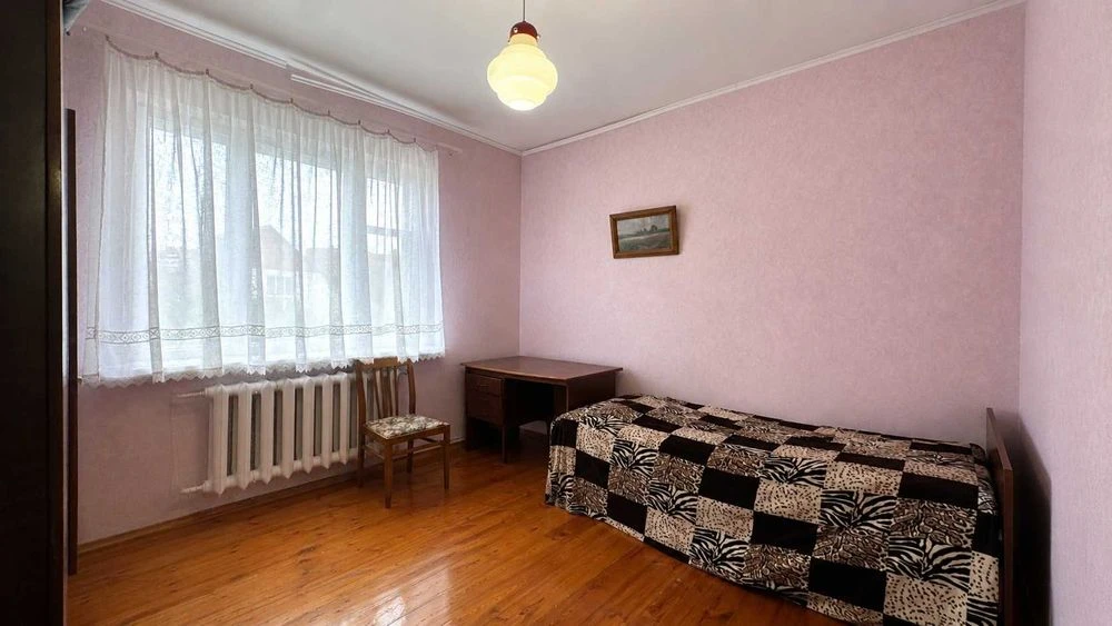 Продаж будинку 198м2 Поділ 2 хв пішки  Зелений острів  №1648
