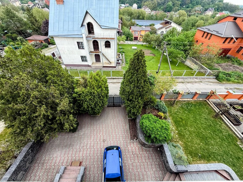 Без комісії! Продаж капітального будинку в Центрі міста – ід