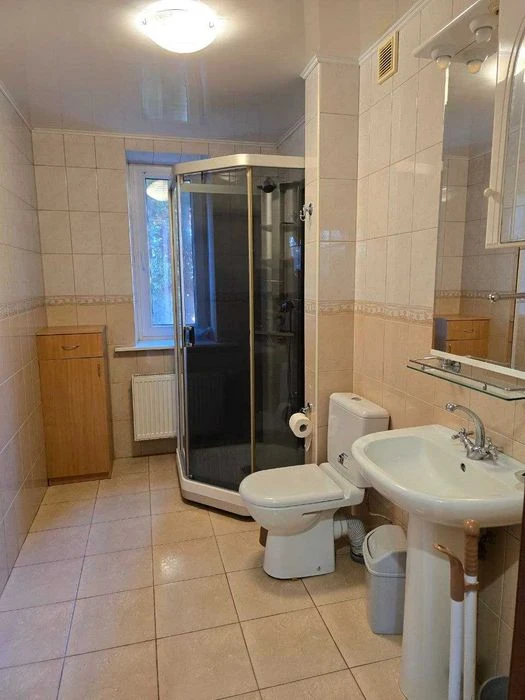 Продаж будинку +гараж, лазня, басейн