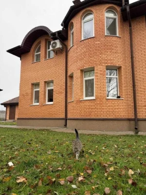 Продаж двоповерхового будинку! 7 хвилин від центру міста!