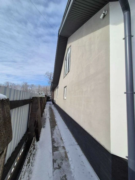 Продам будинок біля річки Дублянщина 180м 9соток під чистове