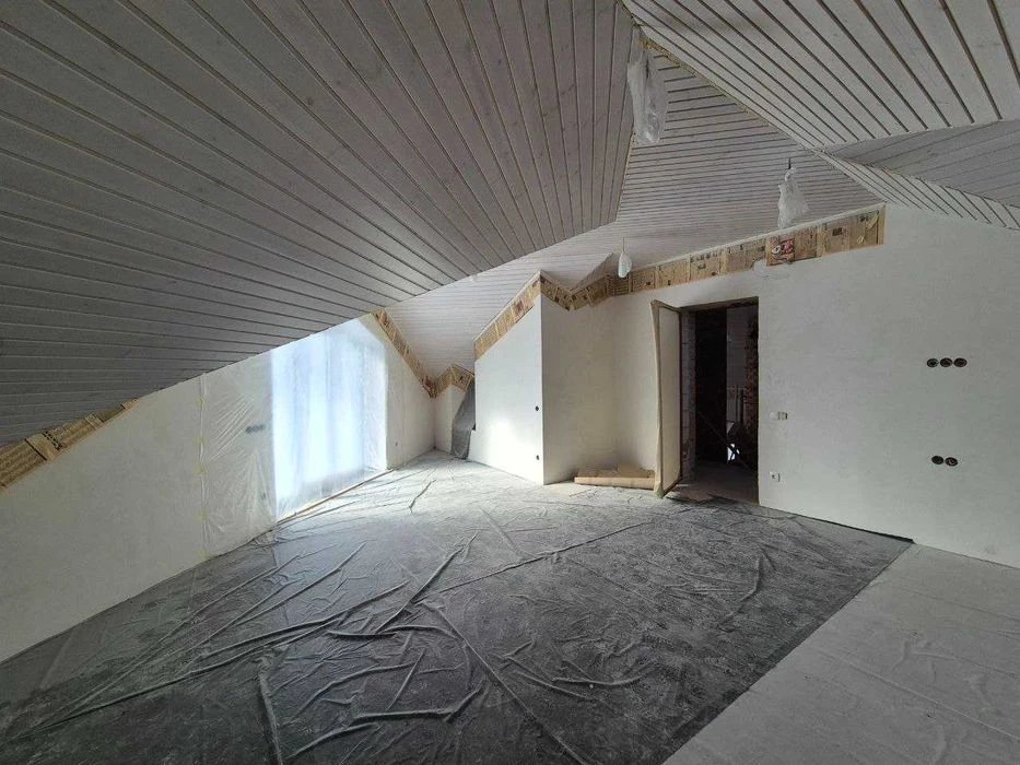 Продам будинок біля річки Дублянщина 180м 9соток під чистове