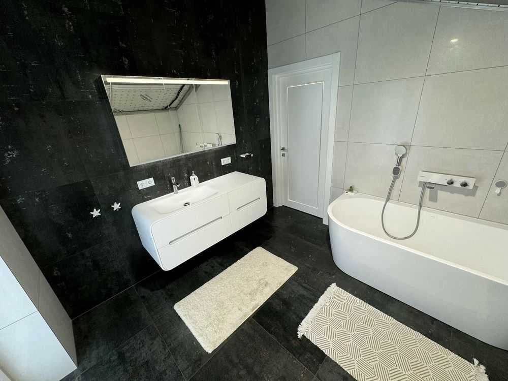 ‼️Алмазний‼️ Сучасний будинок з ремонтом в Полтаві, 121 м2