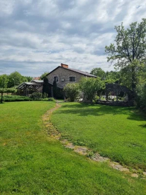 Продаж будинку в центрі