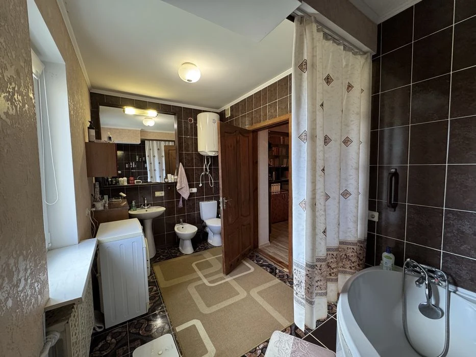 Продаж приватного будинку в центрі міста!! Торг з реальним п