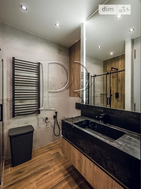 Продаж 1к квартири 53 кв. м на просп. Берестейський 11 корпу